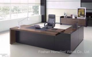 محلات ومكاتب بمول FINANCIAL HUB بالعاصمة الادارية