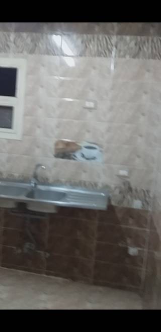 شقة ايجار شارع منشية التحرير بجوار شيخ البلد