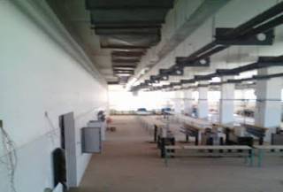 مصنع للايجار 5500 متر بالعاشر 01093855082