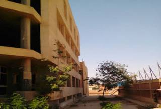 مصنع بلاستيك للايجار بالسادات