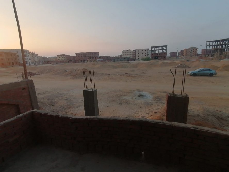 For Sale منزل بسعر تجارى بحرى 500م المجاورة 94
