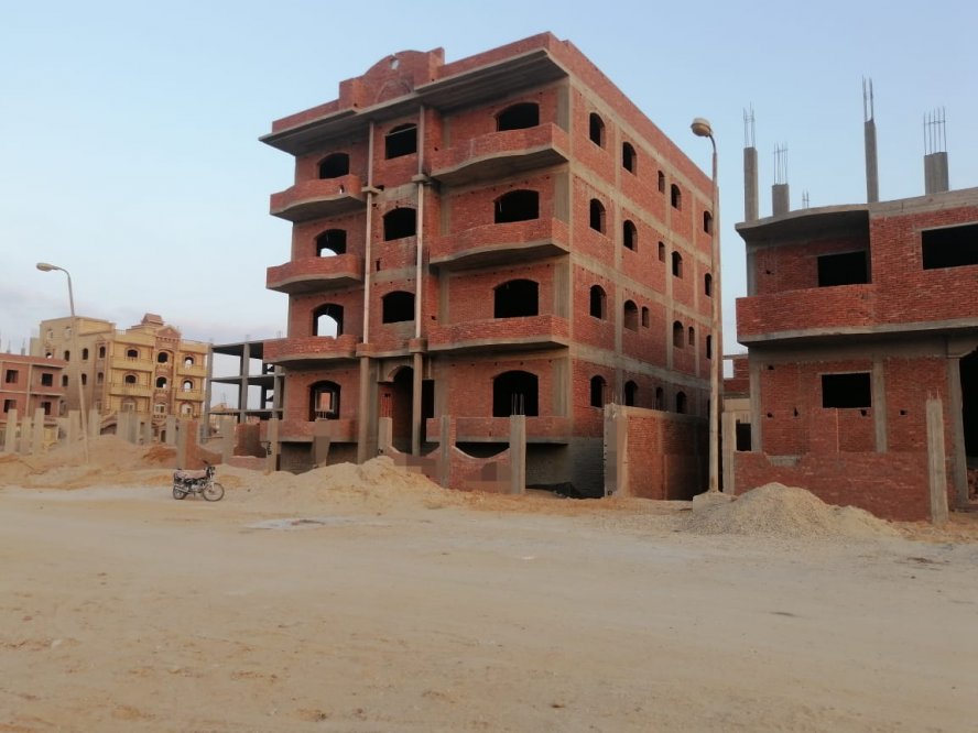 For Sale منزل بسعر تجارى بحرى 500م المجاورة 94
