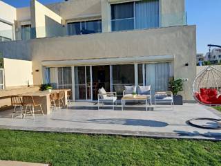 For rent Hacienda White villa