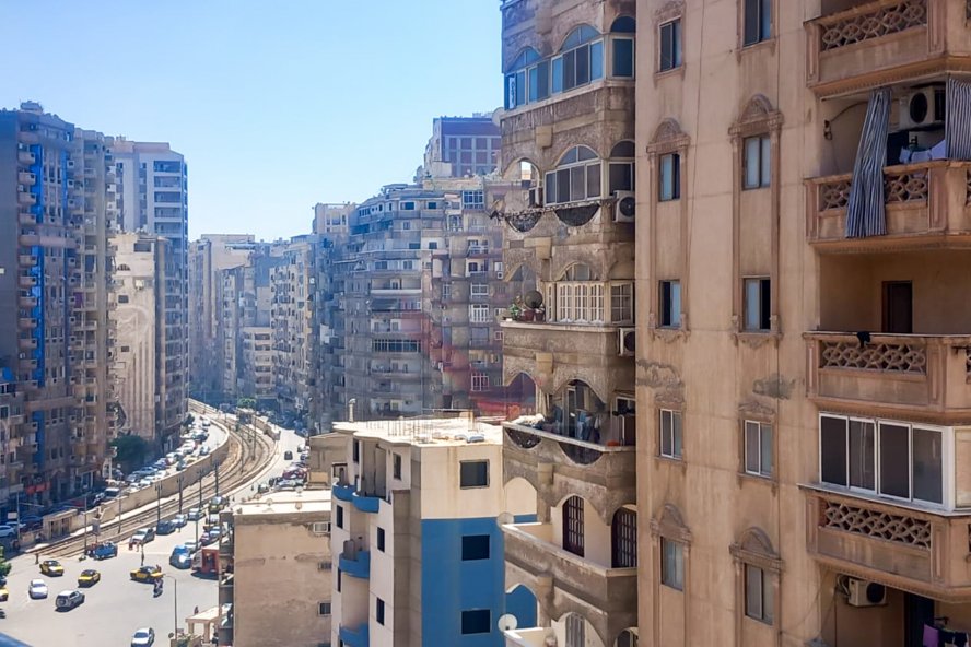 شقة للبيع 160 متر في السرايا شارع خالد ابن الوليد مب 1