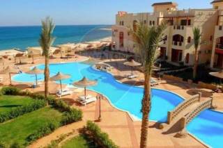 شاليه بروف للبيع لاسيرينا 136 م