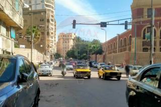 محل تجارى للبيع 250م الشاطبى خطوات من الترام