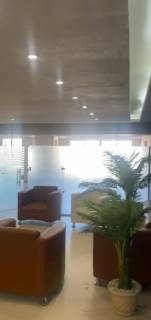 مكتب 300م للايجار بالدقي بالقرب من شارع النيل ومجل 3