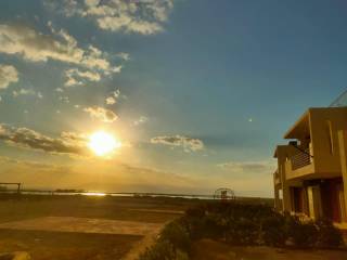 شاليه استلام فوري في راس صدر عرفتين بمقدم قليل