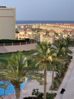 شالية 120م متشطب بالكامل 3 غرف استلام فوري بالساحل