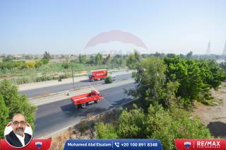 للايجار ارض و مصنع 5000 متر على الطريق الدائري 3