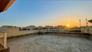 شقة للبيع في كومباوند واحة المهندسين مع الرووف 4