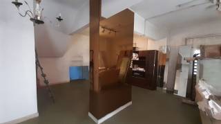 محل للايجار بالمهندسين 225م ش احمد عرابى موقع مميز