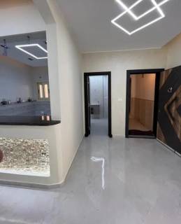 للبيع شقه بكمبوند القوات المسلحه الفردوس امام دريم