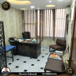 بموقع متميز مسطح اداري و تجاري350 متر للايجار برشدي