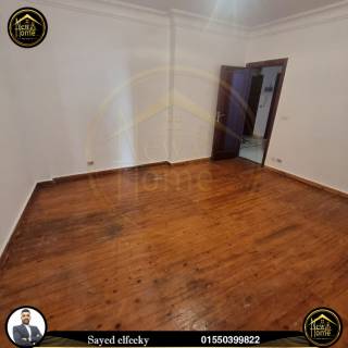 شقة للبيع 210م بولكلي شارع أبوقير 2