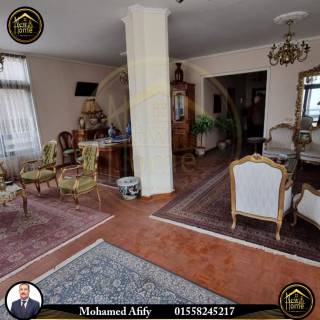 شقة للبيع 190 مجناكليسشارع ابو قير مباشرة 2