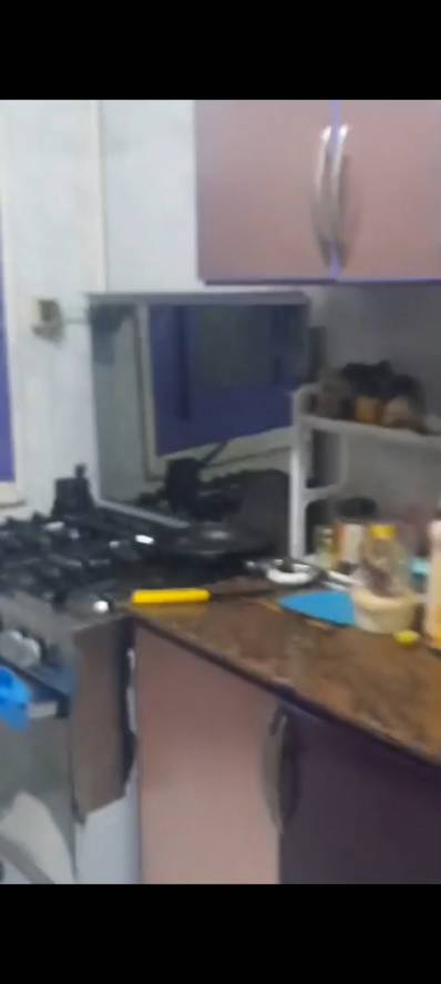 شقه للبيع بشارع البطل الرئيسي بالمهندسين بالقرب جد 1