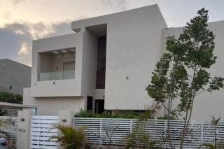 For rent Hacienda White villa
