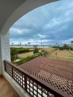 فيلا للبيع اول صف بحيرة رملية في مارينا 2