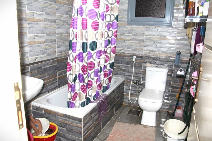 شقة 80 متر للبيع من منشية التحرير عين شمس 1