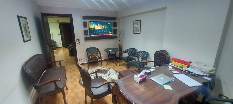 مكتب مفروش فخم مكيف الحجاز الرئيسى 30 الف مصر الجديدة 1