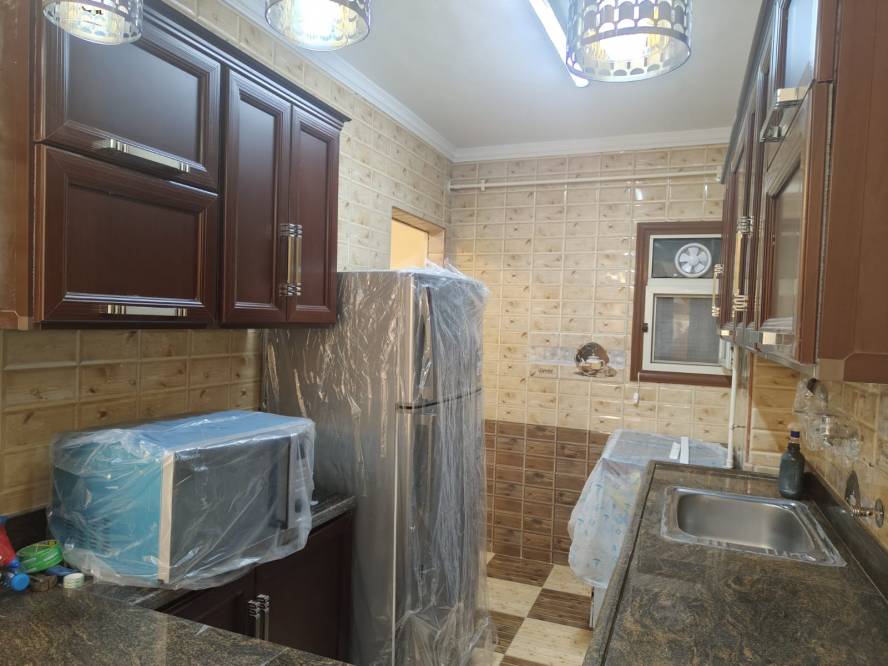 شقه للبيع في كليوباترا ثاني نمره من ش بورسعيد 120م 1