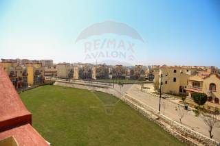 فيلا ستاند الون للبيع بيرلا مارينا 127 متر