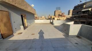 شقة للإيجار فى العجوزة قرب الخدمات وقرب شارع النيل