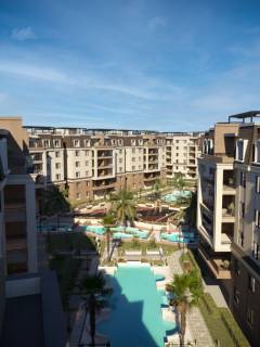 إعلان شقة للبيع في كمبوند ليك هاوس