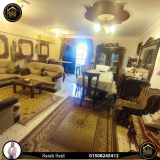 شقة للبيع 210 متر الحي اللاتيني شارع السلطان حسين