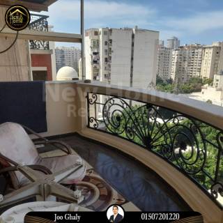 شقة للبيع 235 متر كفر عبده ميدان سانت چيني