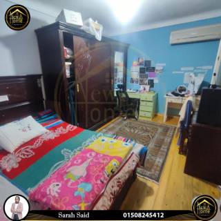 شقة للبيع 210 متر الحي اللاتيني شارع السلطان حسين