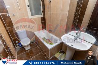 شقة للبيع 235 متر كفر عبده ميدان سانت چيني