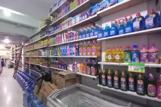 محل للايجار 230 متر سموحه ش زكي رجب