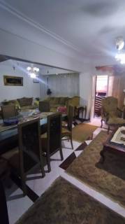 للايجار بالفرش شقة ش عرابي