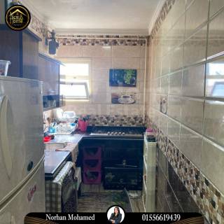 شقة للبيع 230 متر لوران ش ابو قير مباشرة