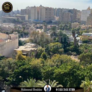 شقة للبيع 218 متر سموحة ش فوزي معاذ الرئيسي