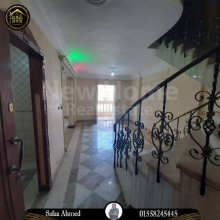 شقة للبيع 250 متر سيدي بشر ش العيسوي