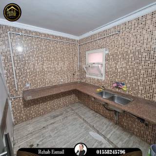 شقة للبيع 160 متر سموحة حي مروج