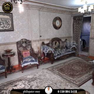 شقه للبيع 138م شارع الكوخ جمال عبد الناصر