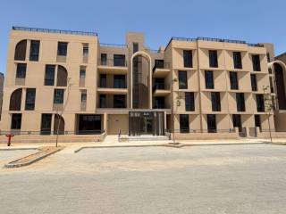 pent house للبيع 460 متر الشيخ زايد سولانا Ora