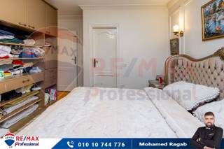 شقة للبيع 142 متر سموحة سكاي لاين