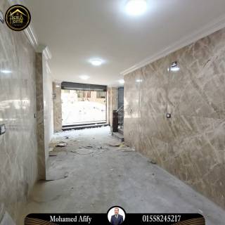 محل للبيع 124 متر الحضرة ش جلال الدين الدسوقي