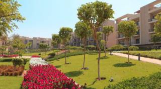 شقة مفروشة للبيع بالتجمع قرب الجامعة الامريكية