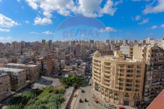 شقة للبيع 168 متر فيكتوريا متفرع من ش مصطفي كامل