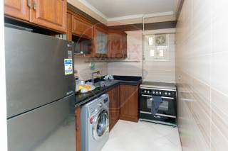 شقة للبيع 140 متر سموحة خطوات من جرين بلازا