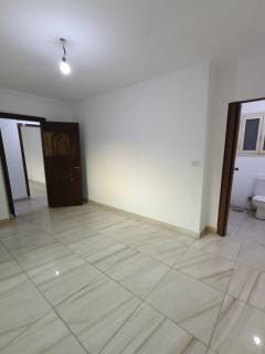 مقر اداري 250م ببرج فخم بالدقي 01002333702