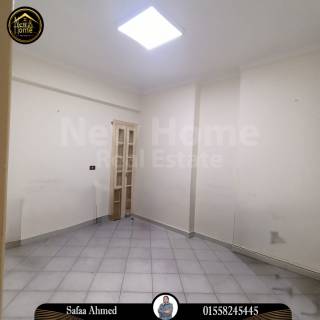شقه مرخصه اداري في ادمون فريمون تصلح جميع الاغراض