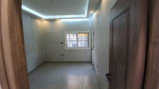 مكتب للإيجار في الجيزة 102م في شارع مراد الرئيسي