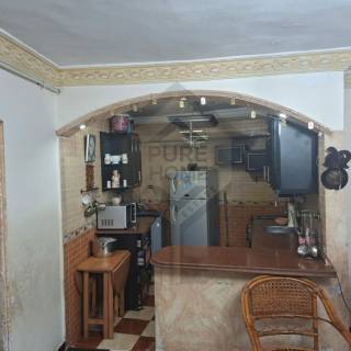 شقه مفروشه للبيع 130م المندره طريق الجيش